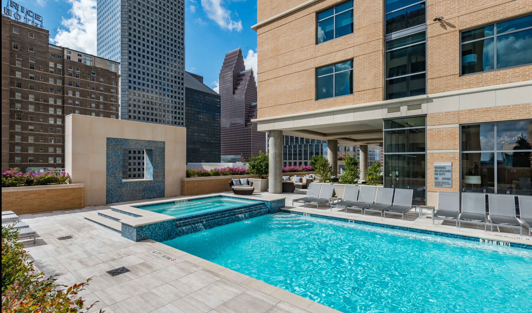 Aris Market Square Pool Deck Aris Market Square Pool Deck